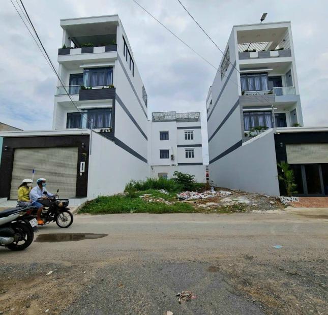 Cần bán lỗ lô đất mặt tiền hẻm 2552 Huỳnh Tấn Phát, Nhà Bè, DT 5x22m. Giá 4,9 tỷ