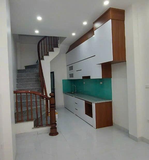 Bán nhà 32m2x5T, Xa La-Hà Đông. Ôtô đỗ cửa, Gần chợ và KĐT Xa La.gần bãi xe, Lh 0984672007