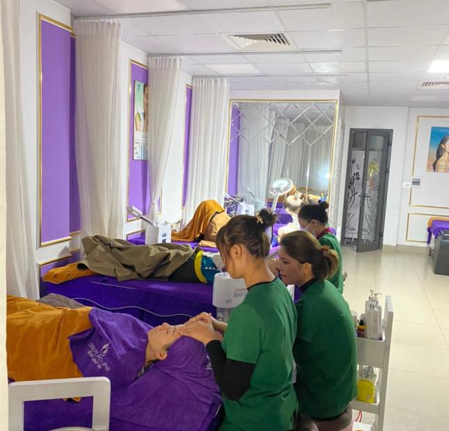 - CẦN SANG NHƯỢNG MỸ VIỆN SPA!!!! Tại 43 Giáp Nhất, Thanh Xuân, Hà Nội