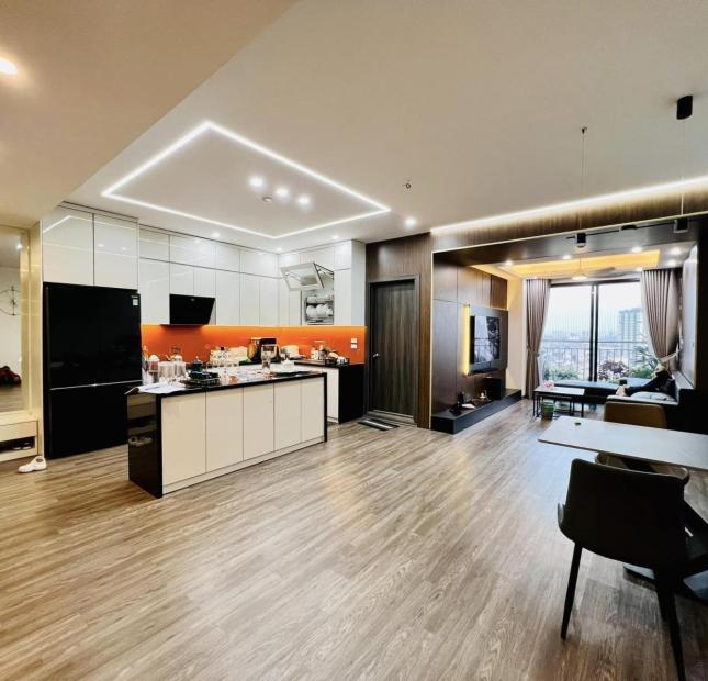 MÊ LY ! Bán chung cư Sakura Tower 47 Vũ Trọng Phụng  130m 3PN Tặng đồ ca sĩ 4.x ty Căn GÓC 
