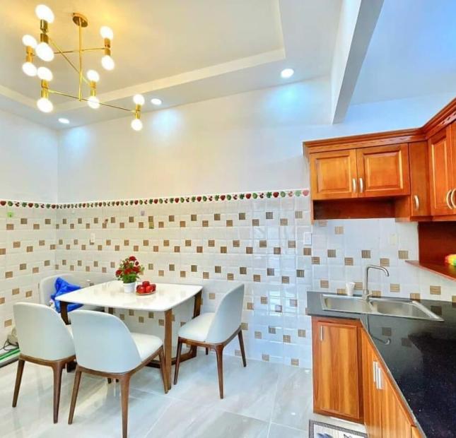 Bán nhà đẹp 2 tầng hẻm xe hơi, lô góc 2 mặt tiền đường Số 1 dt 5m x 8m giá chỉ 3,99 tỷ
