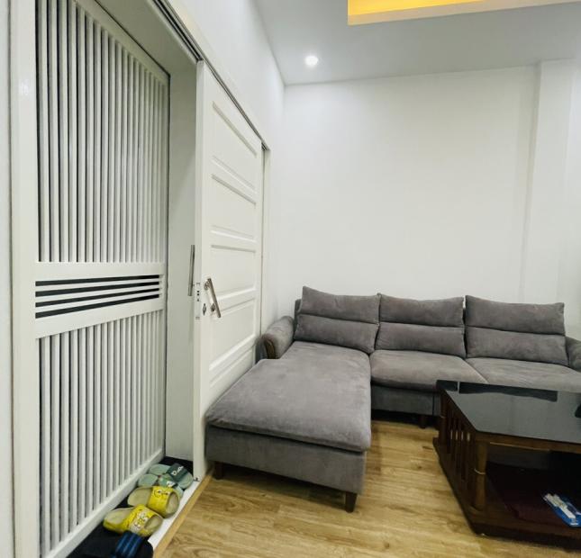 Vị trí miễn bàn - 2PN - Trung tâm Thanh Xuân - Đủ đồ - 1.68 tỷ