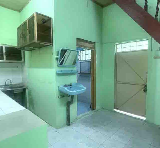 Bán Nhà Linh Xuân Thủ Đức, 65m2, 2T, SHR, Không Quy Hoạch Chỉ 2.xx Tỷ