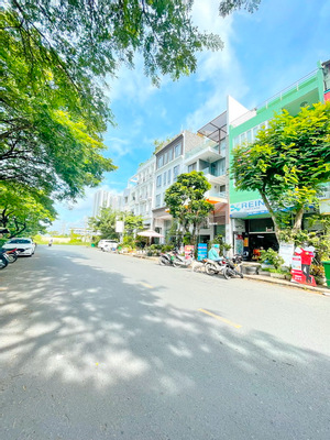Cho thuê nhà phố Hà Huy Tập, Phú Mỹ Hưng, Q.7, 7x18m, giá 45 triệu