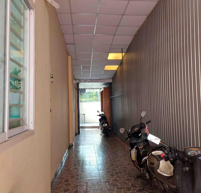 Ngộp Bank Bán Gấp Nhà Gần Quốc Lộ 1K Linh Xuân, Thủ Đức 195m2, Chỉ 30tr.m2,  HXT, SHR, Ko Quy