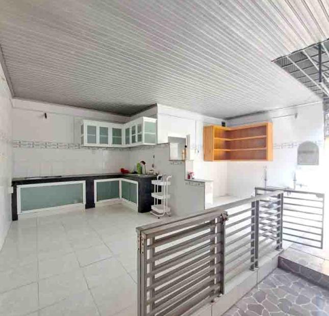Bán Nhà Linh Xuân, Thủ Đức 195m2, Chỉ 30tr.m2,  HXT, SHR, Ko Quy Hoạch, Giá Đầu Tư