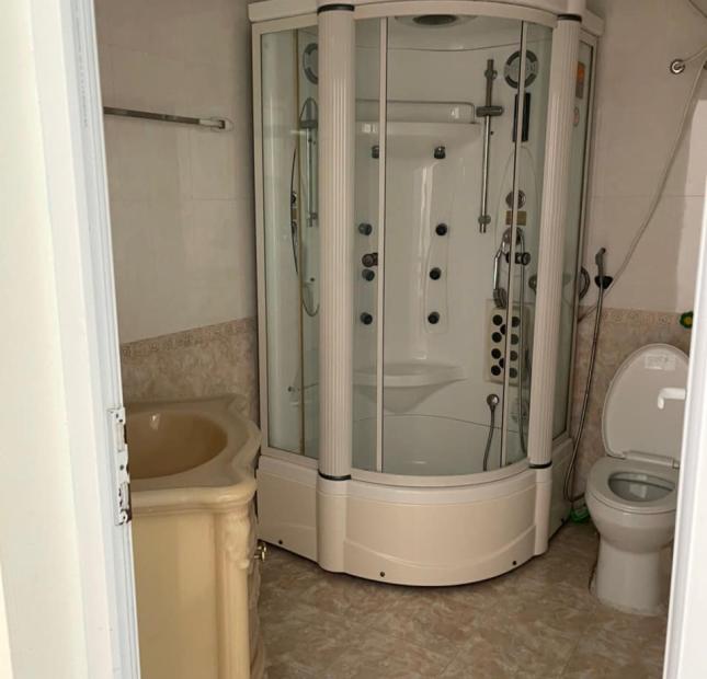 BÁN NHÀ 3 TẦNG KĐT AO CÁ,BÒ SÍNH,P.CAO THẮNG. DT:67.5M2,MT:4.5M