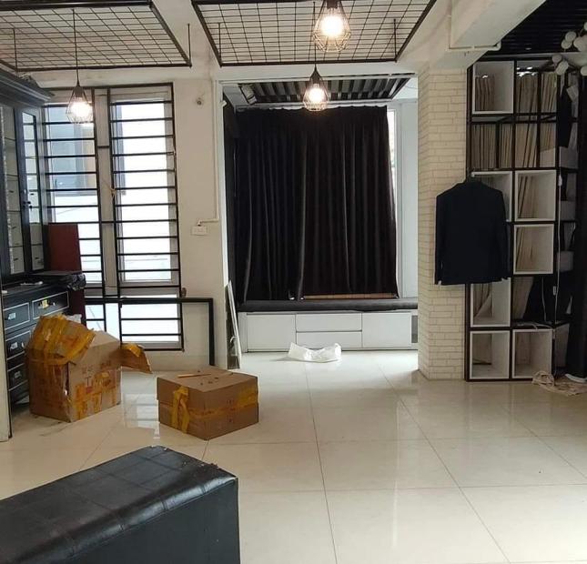 MẶT HỒ HẠ ĐÌNH, KINH DOANH ĐỈNH, 105M, 3T, MẶT TIỀN 5.5M, 2 VỈA HÈ, Ô TÔ DỪNG ĐỖ, 25 TỶ,
