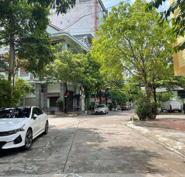 BÁN ĐẤT PHÂN LÔ GẦN SÂN BÓNG CAO XANH,P.CAO XANH,DT:63M2,MT:4.2M !!!