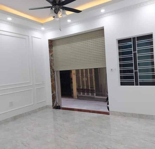  BÁN NHÀ CẦU GIẤY DIÊN TÍCH 30M2 - GIÁ NHỈNH 4 TỈ 9 - NGÕ RỘNG THOÁNG - NHÀ MỚI XÂY