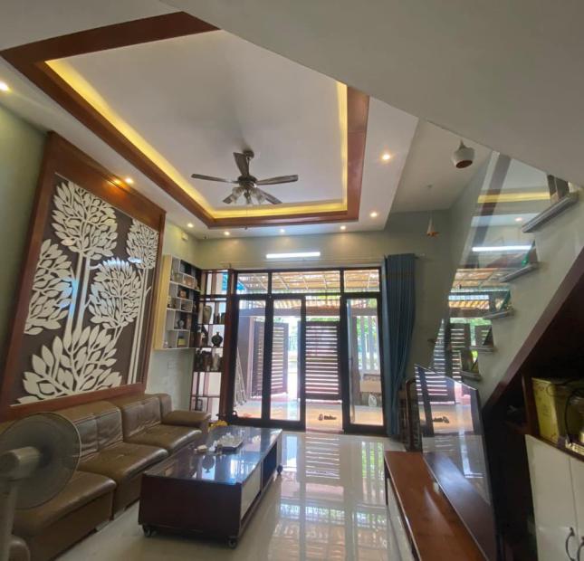 BÁN NHÀ 3 TẦNG KĐT VỰNG ĐÂNG,P.YẾT KIÊU. DT:82.5M2,MT:5.5M ĐẸP !!!