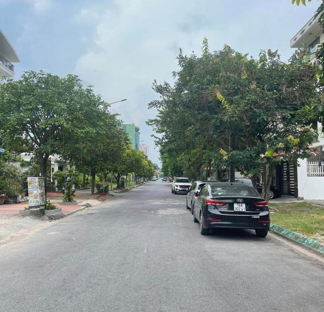 BÁN A10-25 KĐT C5,8 MỞ RỘNG,P.HỒNG HÀ. DT:118.25M2,MT:5M.H: TB !!!