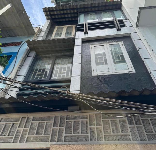BÁN NHÀ 4 TẦNG Q10 cách mặt tiền HÒA HƯNG  20M CHỈ 6,9 TỶ