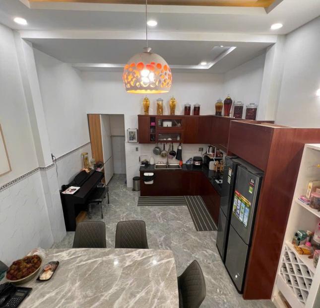 Bán nhà phố đẹp Đường Phan Huy ích, Phường 15, Quận Tân Bình, Hồ Chí Minh 