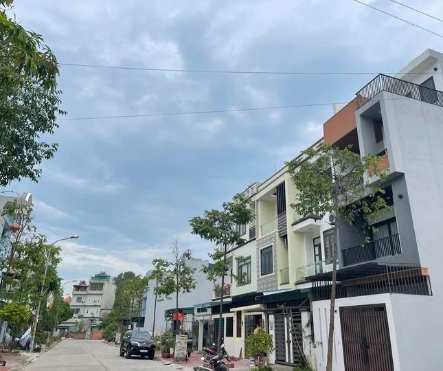 BÁN Ô GÓC 2 MẶT TIỀN HÀ KHÁNH A,P.CAO XANH. DT:84.5M2,MT:5M