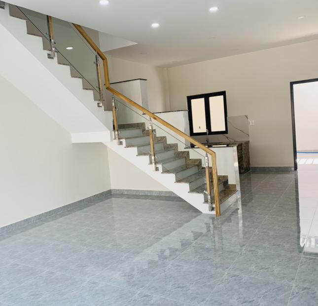 Cho thuê nhà 1 trệt 1 lầu khu đô thị Oasis City, Bến Cát, Bình Dương