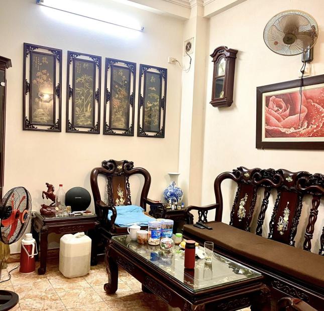 72m 6 Tầng Mặt Tiền 5.6m Nhỉnh 13 Tỷ Phố Nguyễn Khánh Toàn Cầu Giấy. Ô Tô Đỗ Cửa. Vỉa Hè Rộng Kinh