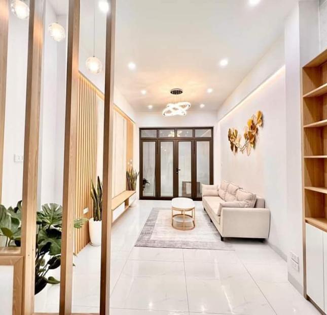 Bán nhà riêng Vũ Trọng Phụng Thanh Xuân 41m 3 tầng mặt tiền thoáng vài bước  ra ô tô chỉ 4.2 tỷ lh