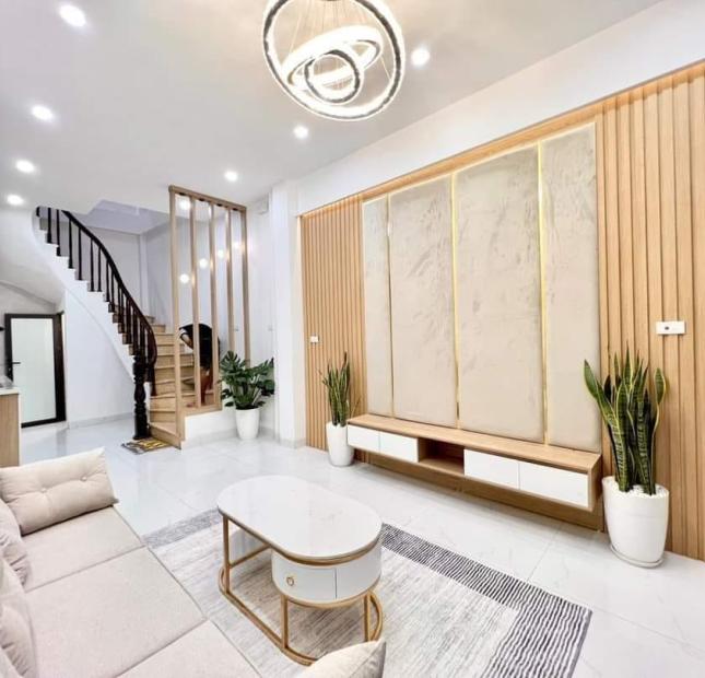 Bán nhà riêng Vũ Trọng Phụng Thanh Xuân 41m 3 tầng mặt tiền thoáng vài bước  ra ô tô chỉ 4.2 tỷ lh