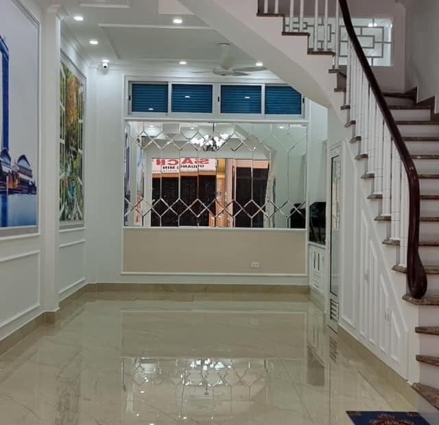 53m Mặt Tiền 4.2m Nhỉnh 12 Tỷ Mặt Phố Võ Chí Công Cầu Giấy. Vỉa Hè Đá Bóng Kinh Doanh Siêu Đỉnh.