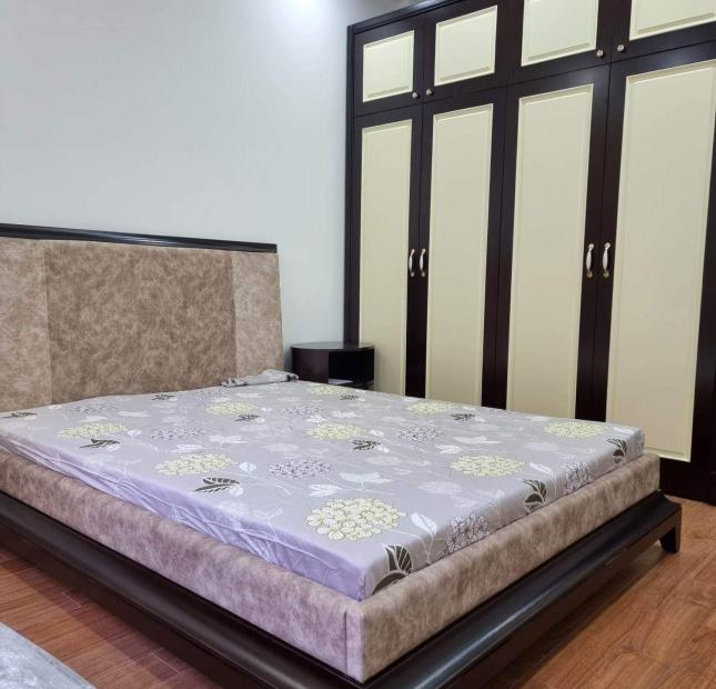62m 5 Tầng Mặt Tiền 4m Nhỉnh 12 Tỷ Phố Trần Duy Hưng. Chủ Tự Xây Chắc Chắn. Ngõ Thông Tứ Tung Kinh