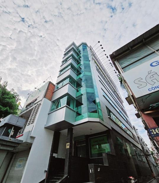 Bán tòa nhà văn phòng 3 mặt tiền Cộng Hòa Quận Tân Bình. 6x25m Hầm 8 tầng HĐ145tr/th Giá 35 Tỷ 