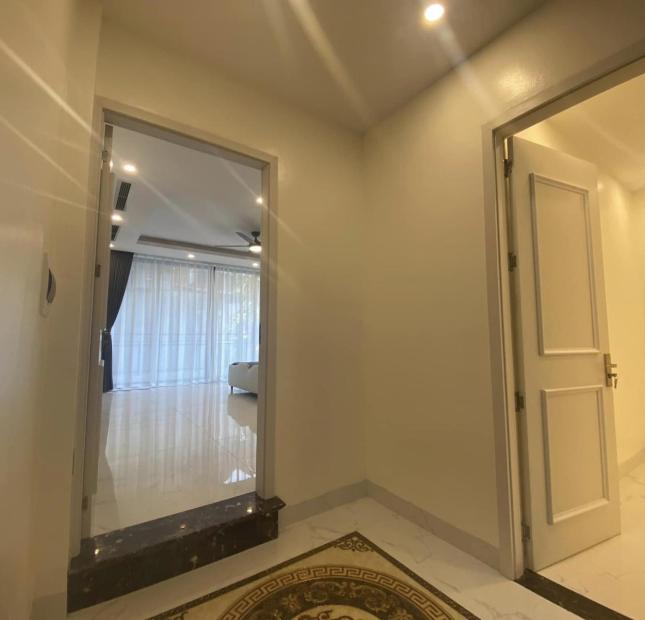 56m Mặt Tiền 6m Nhỉnh 14 Tỷ Phố Nghĩa Đô Cầu Giấy. Phân Lô Khu Vực Vip Dân Trí Cao An Ninh Ổn