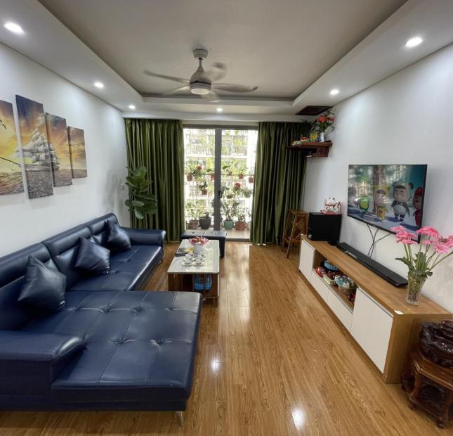 Cần bán căn hộ toà 90 Nguyễn Tuân,71m2 có 2 phòng ngủ, giá nhỉnh 3 tỷ. Lh 0355902148