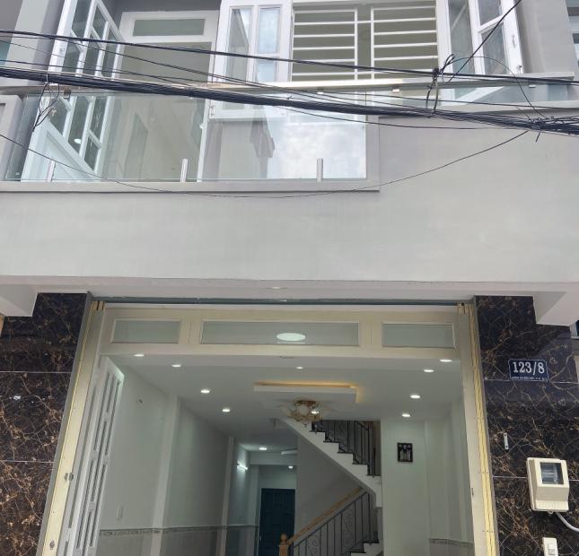 Nhà mặt tiền đẹp - Sư Vạn Hạnh Q.10, DT: 3.5x17m, 3 tầng, giá15.5 tỷ