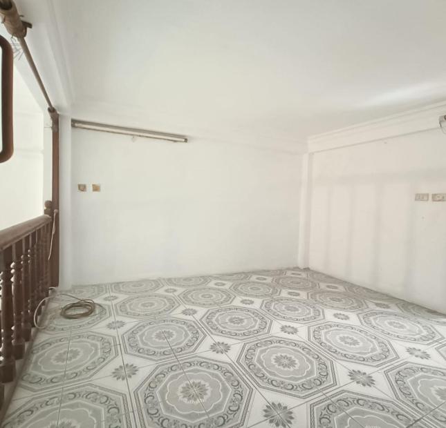 Hàng Bột - Đống Đa,60m2 x 3 tầng,giá 4.5 tỷ