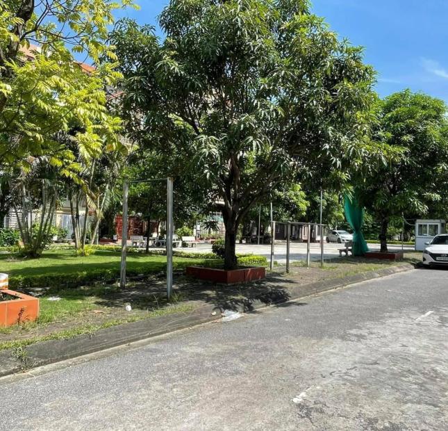 Chính chủ cần bán nhiều lô đất nhà ống đẹp, KĐT Vựng đâng - Cienco5, Hạ Long
