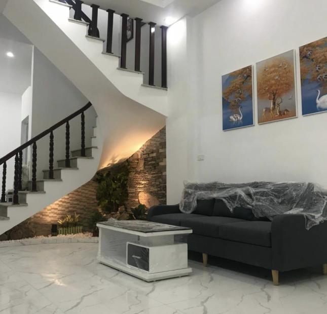 140m 3 Phòng Ngủ Chung Cư Mới Cực Đẹp. Tặng Toàn Bộ Nội Thất Nhập Khẩu. Tiện Ích Ngập Tràn. Chủ