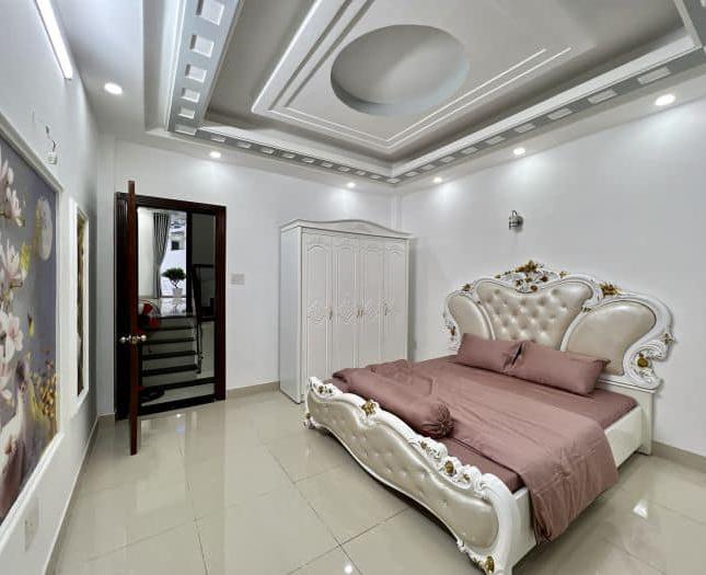 Cần bán nhà Nguyễn Sỹ Sách, Tân Bình, xe hơi đậu trước cửa, tặng nội thất, giá 5tỷ7