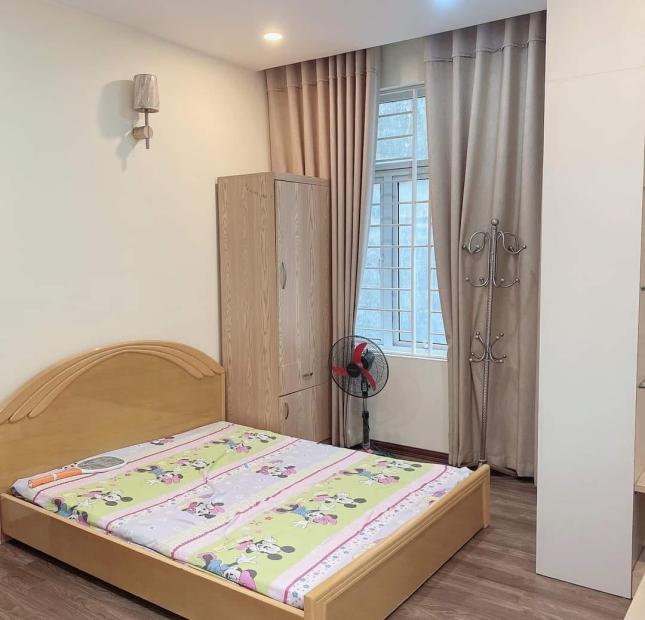 Bán nhà 5 tầng PL, Ô tô, Lô Góc phố Phương Liệt, DT 45m, giá 7.6 tỷ