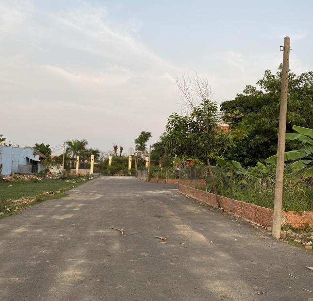 Bán gấp lô đất 816 Nguyễn Duy Trinh (10,5mx40m) giá 34tr/m2.Lh:0931834579