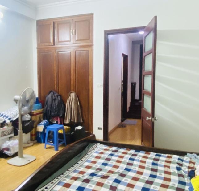Bán nhà đẹp phố Nguyễn Xiển 65m2*5T*MT5m - Phân lô, 3 ô tô tránh nhau - KD, VP - 14 tỷ.