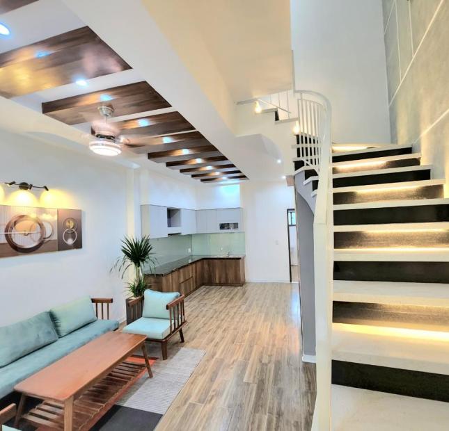 Khu vip Hoàng Hoa Thám, P7 - HXH 5m - 4*14m (56m2) - 5 tầng chỉ  5.9 tỷ