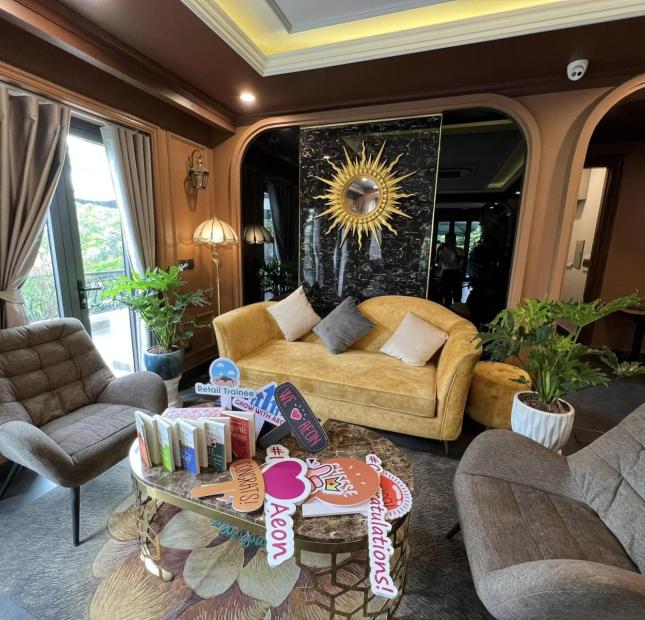Siêu Biệt Thự Việt Hưng, Ở Đẳng Cấp, Kinh Doanh Sầm Uất, Đỉnh Cao Lô Góc, Mặt Tiền Khủng.