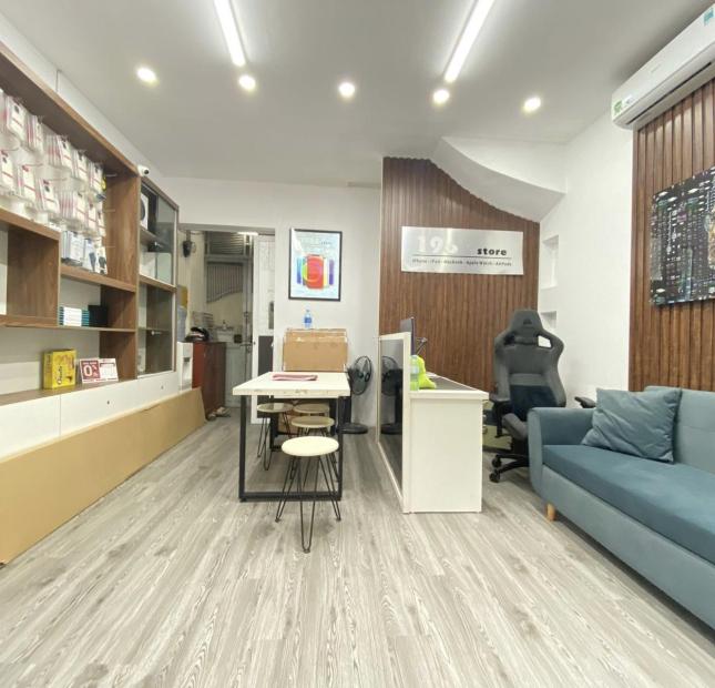55m 7 Tầng Lô Góc Phố Hoàng Hoa Thám. Nhà Thang Máy Gần Ô Tô Giá Đầu Tư. Chủ Cần Bán Gấp.