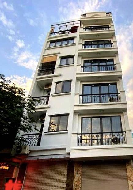 Hạ 200 triệu bán nhà Ngõ 97 Văn Cao 43m2, 5T, MT4.6m vỉa hè ô tô tránh 3 phút ra Hồ Tây