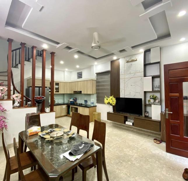 1 CĂN DUY NHẤT - XUÂN THỦY - TRUNG TÂM CẦU GIẤY - 34Mx5T - Ô TÔ, KD 3,6 TỶ