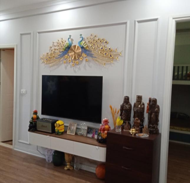 Cần bán căn hộ D22 Trần Bình 78m2 Giá 2.75 tỷ căn góc Full đồ Lh 0975970420