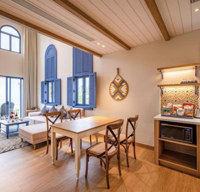 Cần tiền bán gấp biệt thự Centara Mũi Né Villa 3 phòng ngủ view biển, có hồ bơi