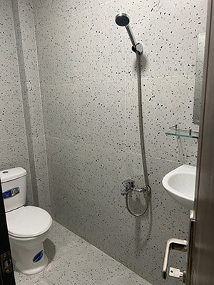 CHO THUÊ PHÒNG TRỌ KHÉP KÍN CÓ MÁY LẠNH MỚI 100% HẺM XE TẢI ĐƯỜNG TÔ HIẾN THÀNH PHƯỜNG 13 QUẬN 10