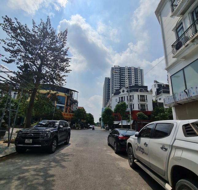 Bán nhà phố kinh doanh dự án East Center Trâu Quỳ, Gia Lâm, Hà Nội. DT sàn 385m2. LH 0989894845