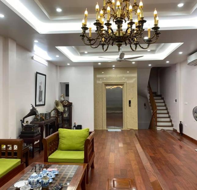 Nhà Văn Quán, ô tô 7 chỗ đỗ cửa, dân trí cao, an sinh tốt, 45m2, 5.6 tỷ