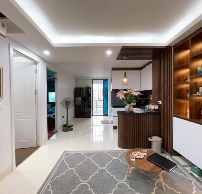 Bán căn hộ tòa A3-Đền Lừ 2, căn góc, 62m2, 2 ngủ, đủ nội thất và tiện ích. Giá 2,28 tỷ