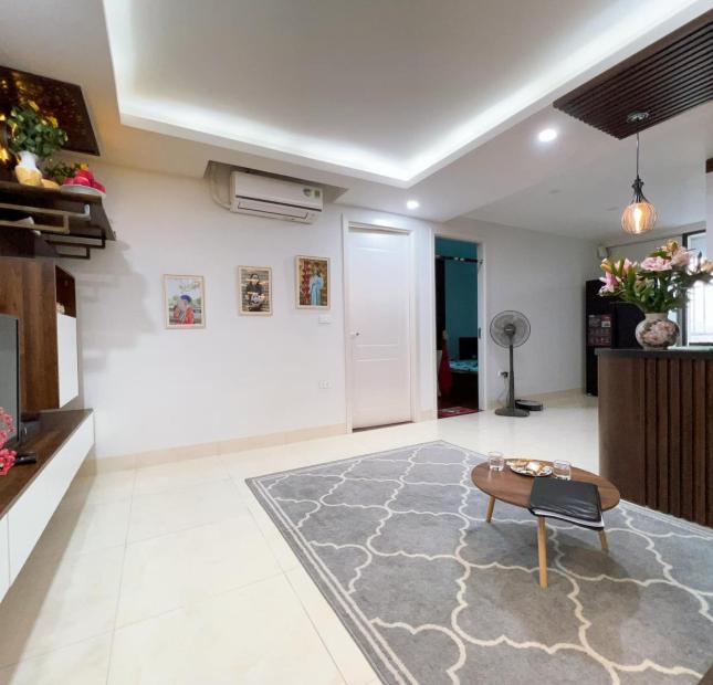 Bán căn hộ tòa A3-Đền Lừ 2, căn góc, 62m2, 2 ngủ, đủ nội thất và tiện ích. Giá 2,28 tỷ