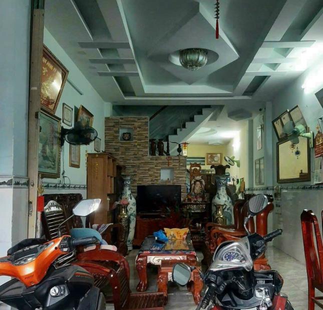 BÁN NHÀ MẶT TIỀN QUẬN 12 NHỈNH 4 TỶ CÓ 2 TẦNG 72M2
