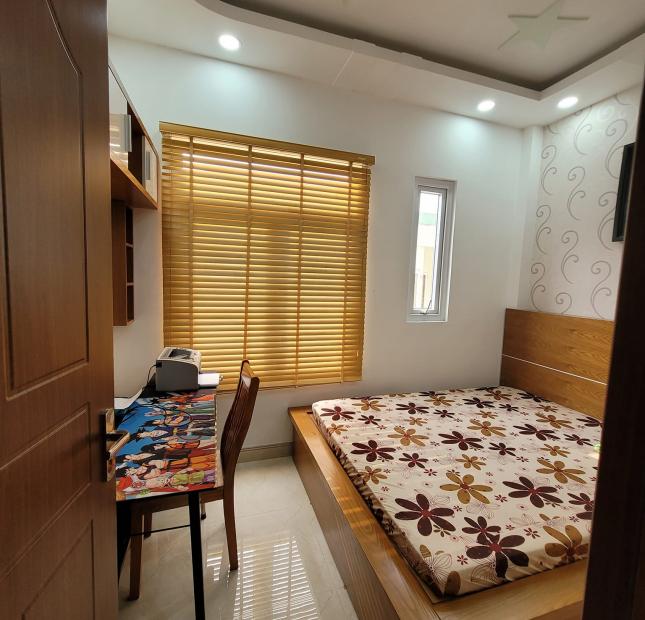 BÁN NHÀ MẶT TIỀN QUẬN 12 NHỈNH 4 TỶ CÓ 2 TẦNG 72M2